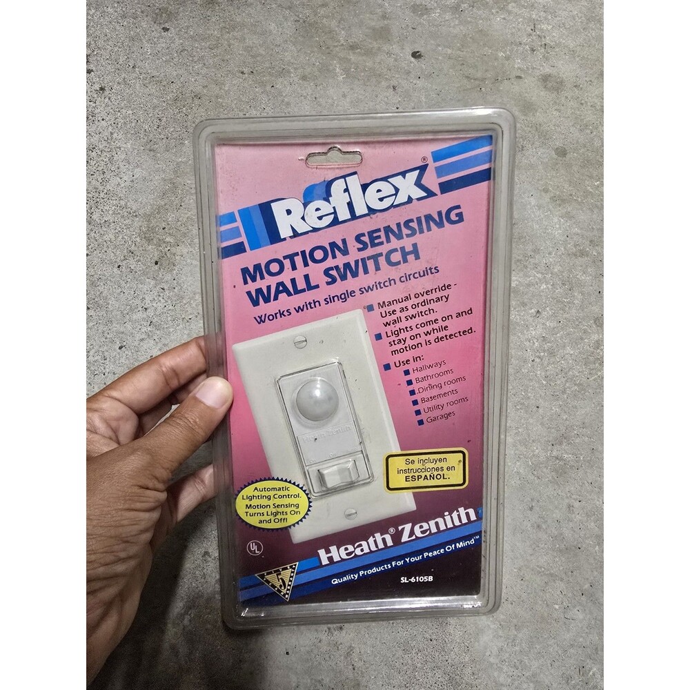 New Heath Zenith Reflex Motion Sensing Wall Switch (Model SL-6105B)